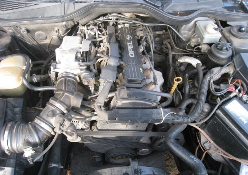 Motoare Opel C20NE și X20SE de 2,0 l.