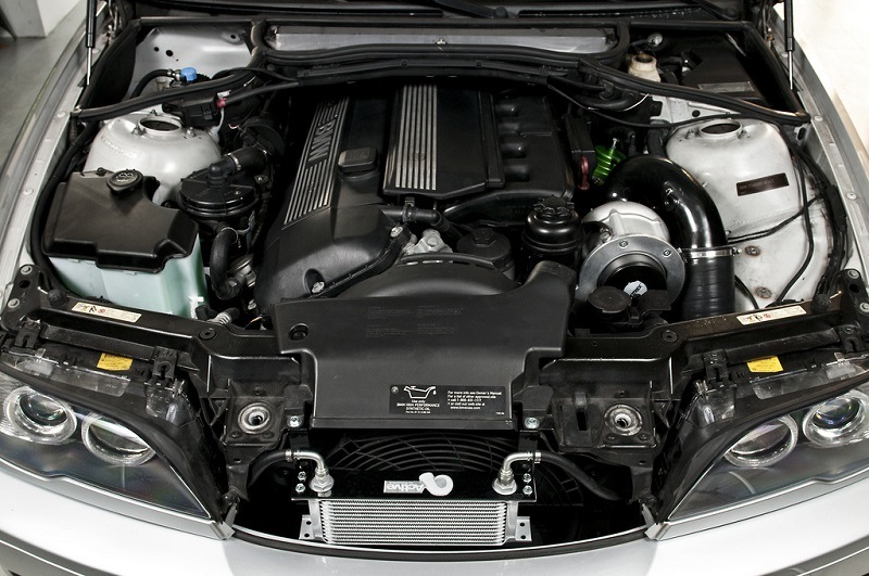 Motor BMW M54B30