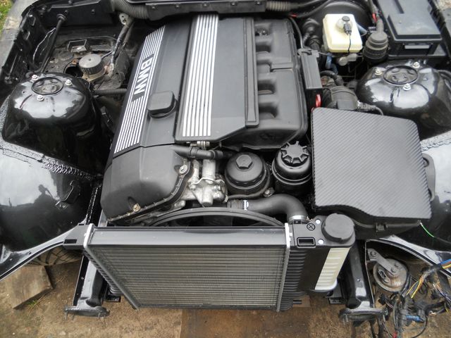 Motor BMW M54B30