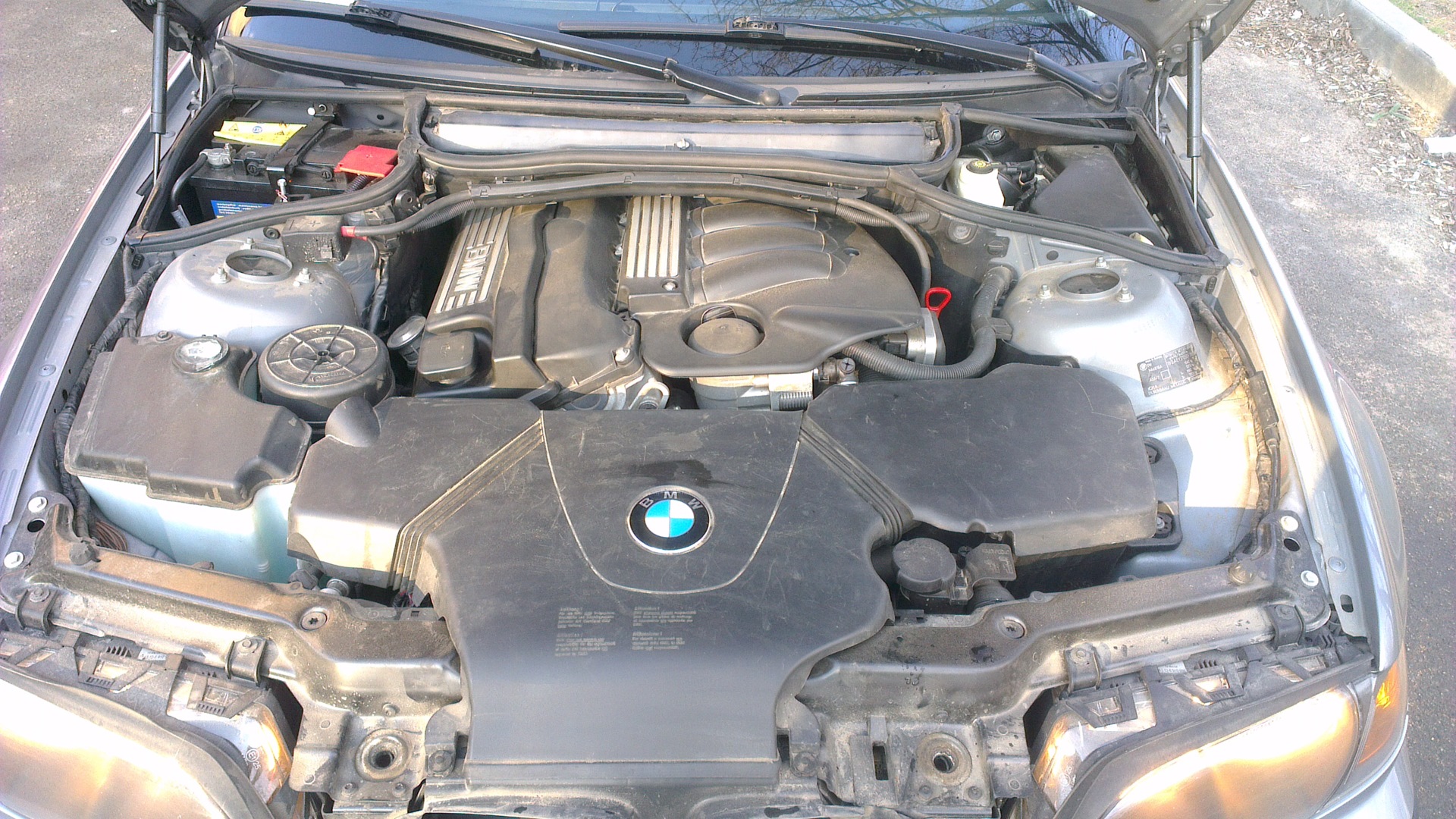 Motorul BMW N46B18