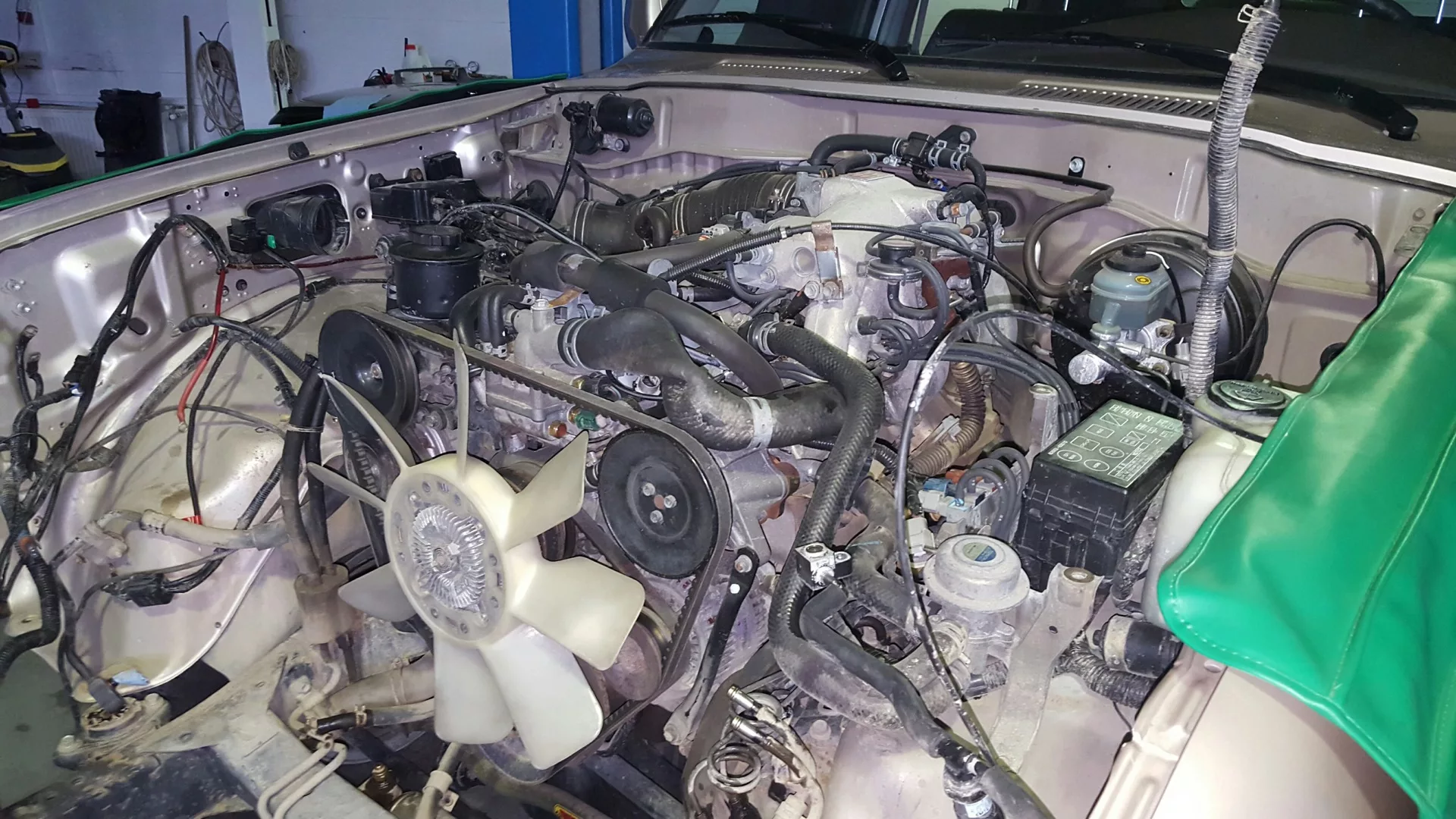 Motorul Toyota 1FZ-FE/F