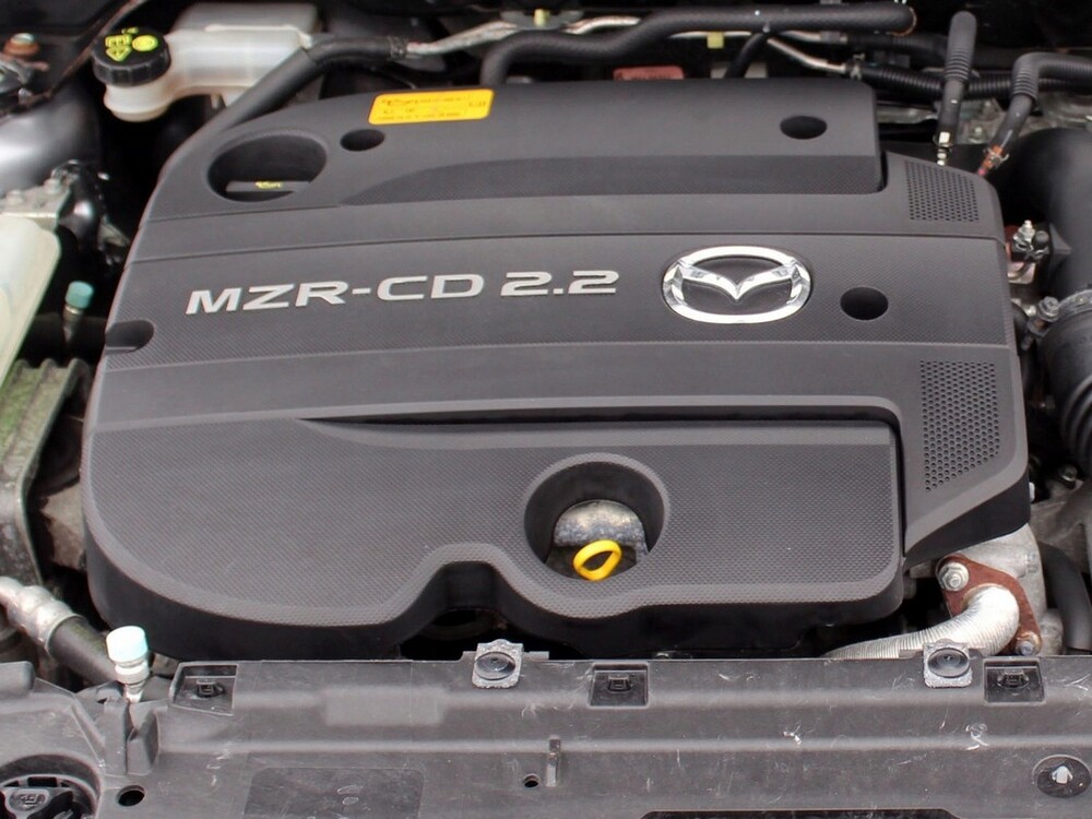 Motorul diesel Mazda 2.2 MZR-CD (R2AA)