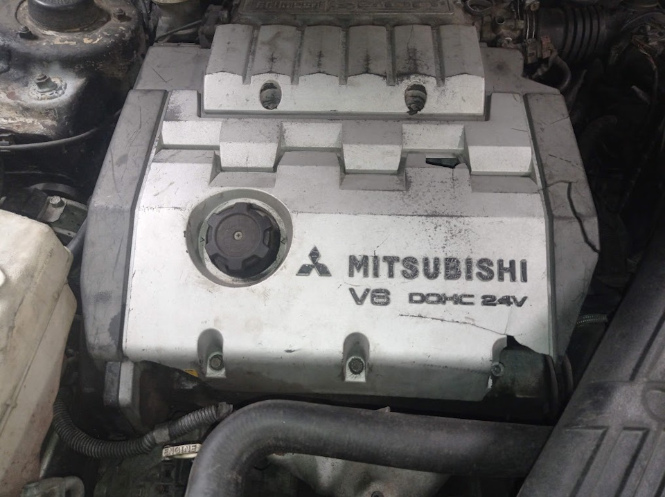 Motor Mitsubishi 6G73 2.5