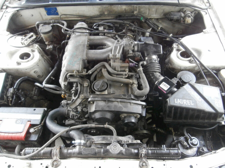 Motor Nissan RB20DE 2.0