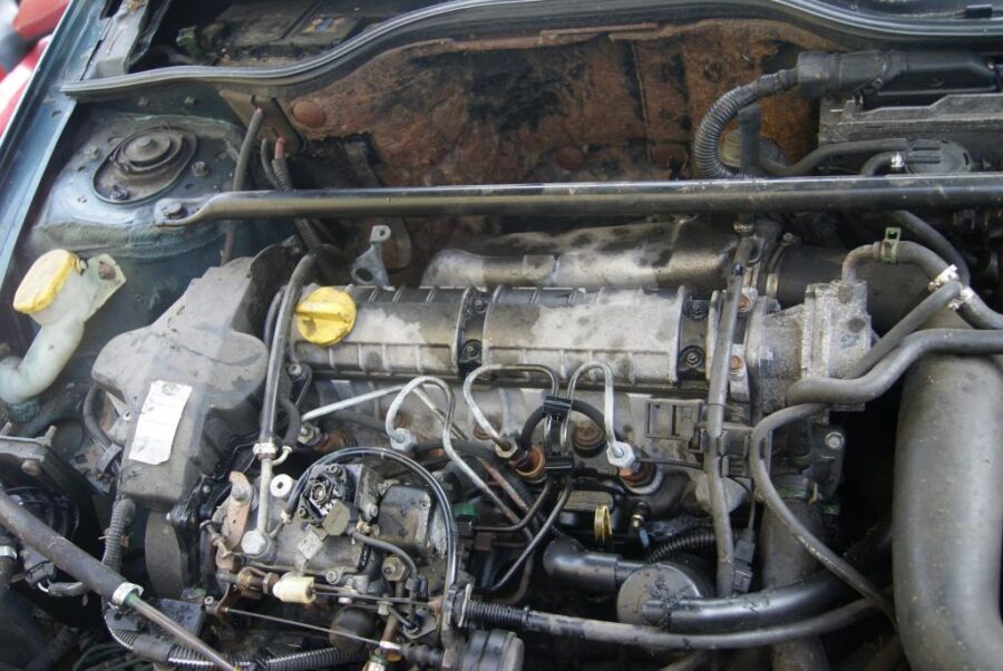 Motorul diesel Renault F8Q 1.9