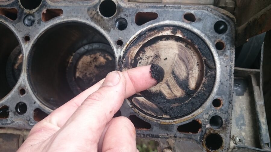 Ce este detonarea în motor: de ce apare și ce este periculos
