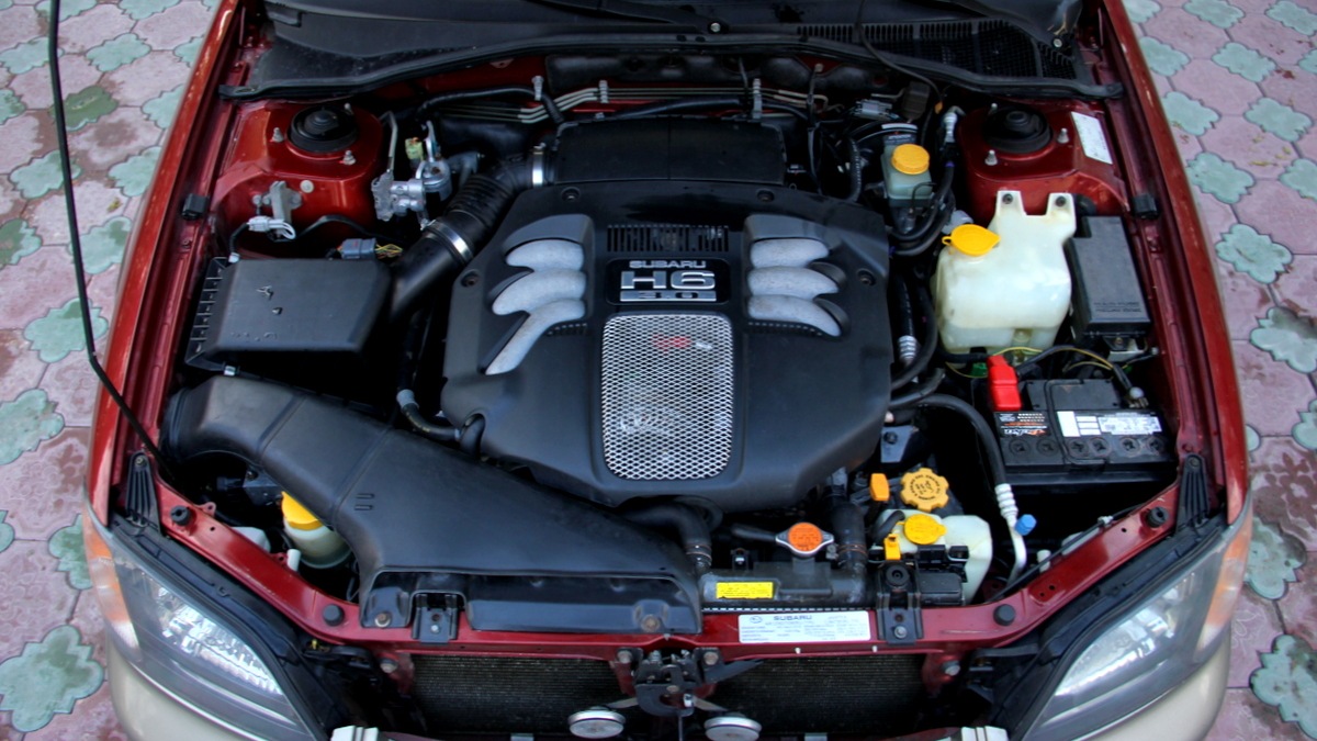 Motor Subaru EZ30 3.0