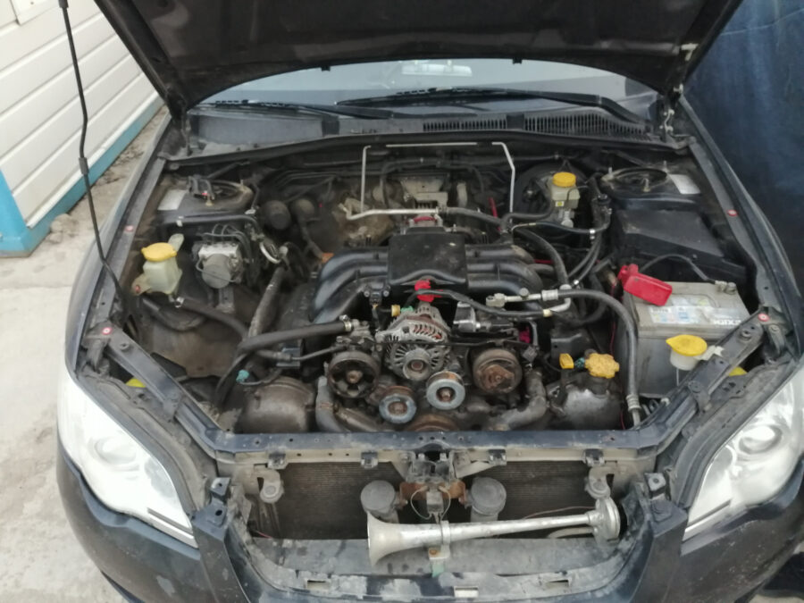 Motor Subaru EZ30 3.0