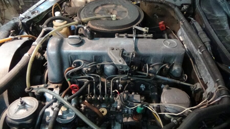 Motor Mercedes OM617 3.0